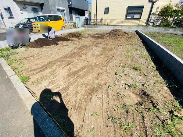 綾瀬市深谷中３丁目の土地
