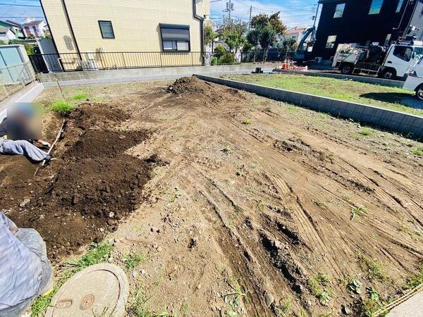 綾瀬市深谷中３丁目の土地