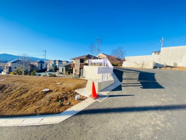 綾瀬市小園の土地