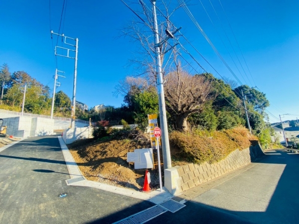 綾瀬市小園の土地