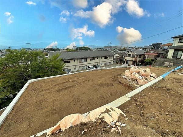 綾瀬市小園の土地