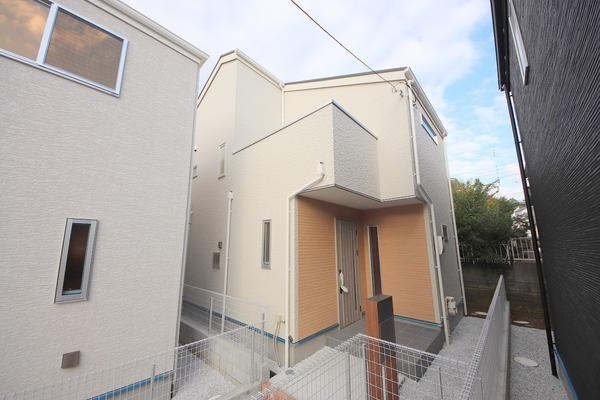 町田市成瀬台2丁目　新築分譲住宅　2号棟