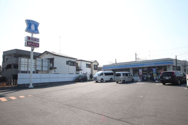 コンフォート・パーク桜ヶ丘(ローソン大和桜ヶ丘南店)