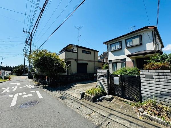 横浜市瀬谷区阿久和東2丁目の土地(前面道路含む現地写真)