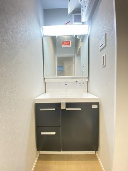 横浜市戸塚区戸塚町　新築戸建　全2棟　1号棟