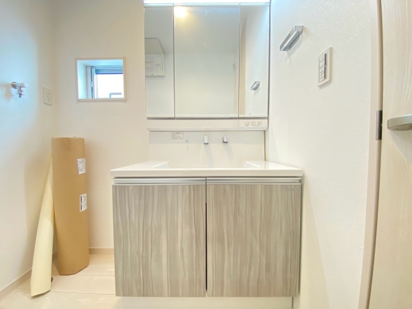 横浜市瀬谷区二ツ橋町　新築戸建　全2棟　1号棟