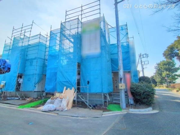 藤沢市鵠沼神明４丁目の新築一戸建