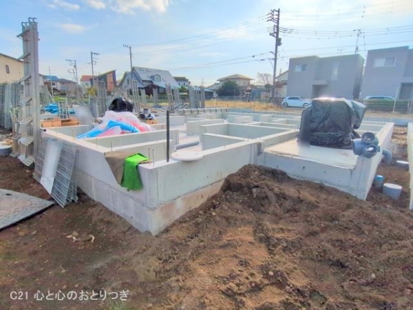 藤沢市鵠沼神明４丁目の新築一戸建