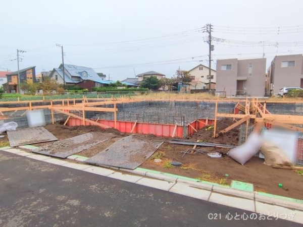 藤沢市鵠沼神明４丁目の新築一戸建