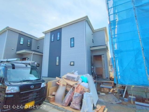 藤沢市鵠沼神明４丁目の新築一戸建