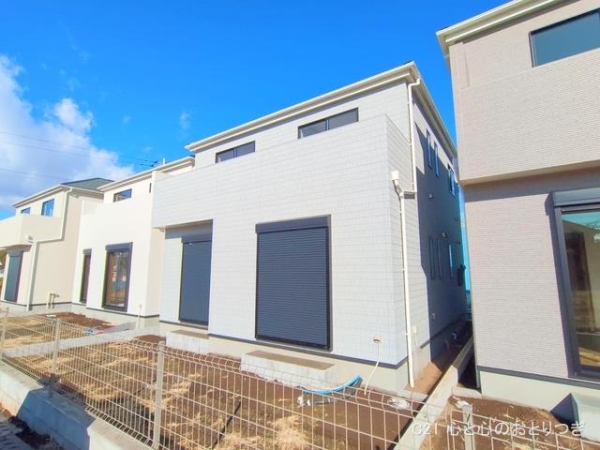 藤沢市鵠沼神明４丁目の新築一戸建