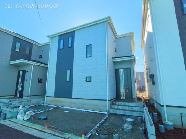 藤沢市鵠沼神明４丁目の新築一戸建