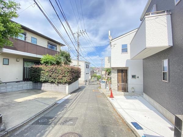 横浜市泉区白百合２丁目　新築戸建