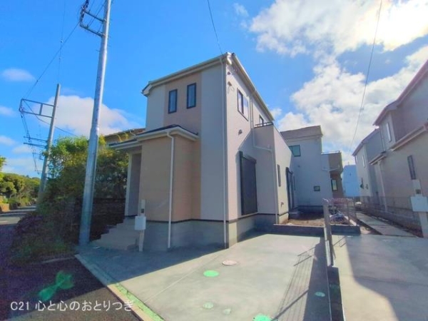 藤沢市鵠沼神明４丁目の新築一戸建