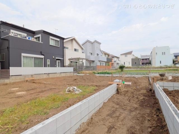 藤沢市鵠沼神明４丁目の新築一戸建