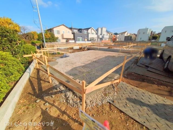 藤沢市鵠沼神明４丁目の新築一戸建