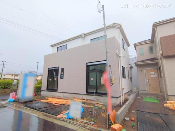 藤沢市鵠沼神明４丁目の新築一戸建