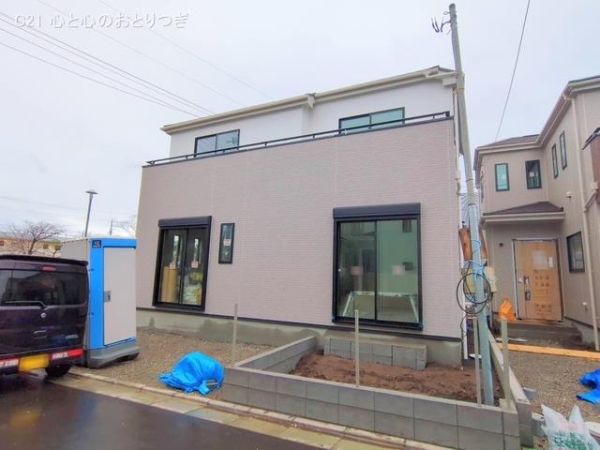 藤沢市鵠沼神明４丁目の新築一戸建