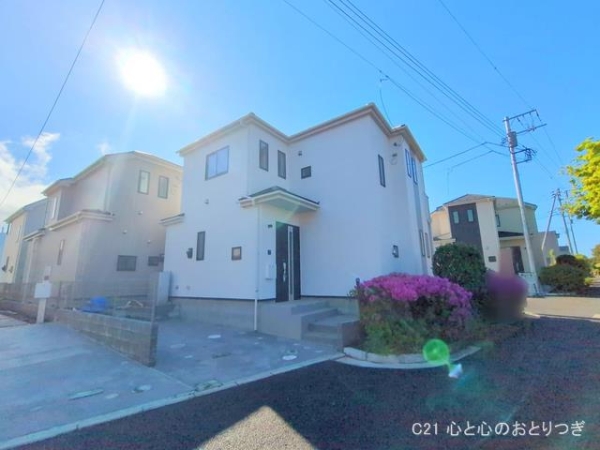 藤沢市鵠沼神明４丁目の新築一戸建