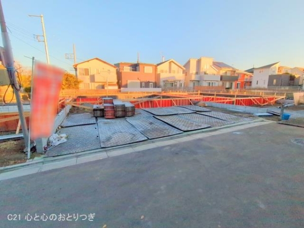 藤沢市鵠沼神明４丁目の新築一戸建
