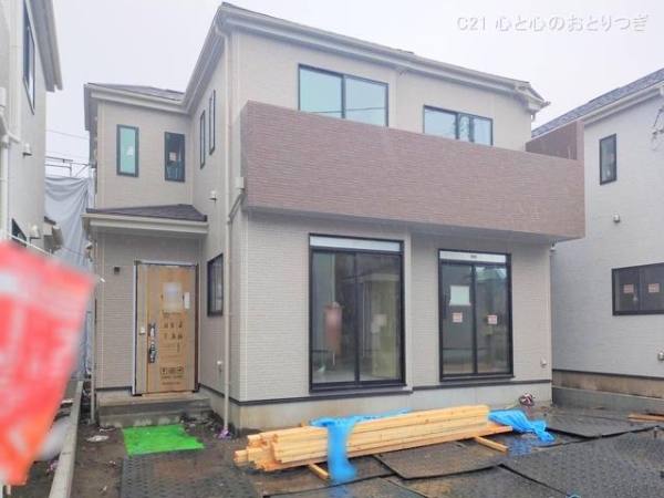 藤沢市鵠沼神明４丁目の新築一戸建