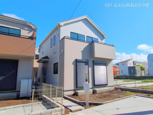 藤沢市鵠沼神明４丁目の新築一戸建