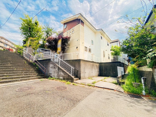 横浜市瀬谷区阿久和東2丁目　中古戸建