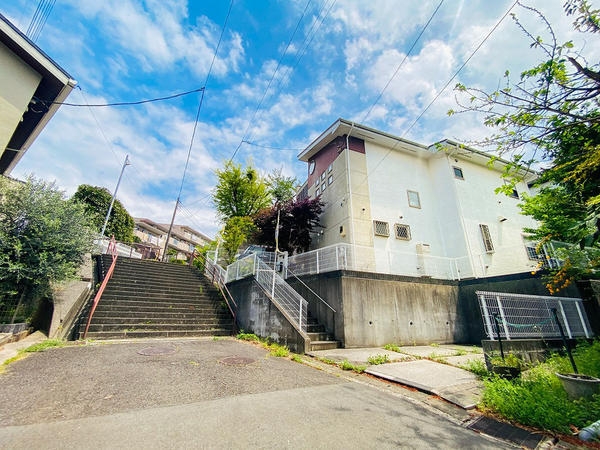 横浜市瀬谷区阿久和東２丁目の中古一戸建て