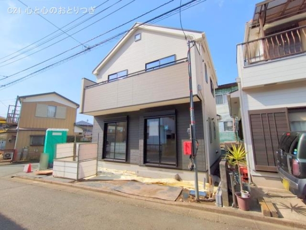横浜市泉区下飯田町の新築一戸建
