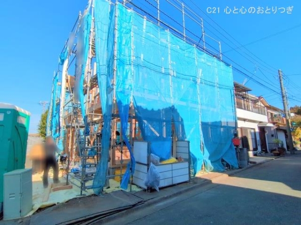 横浜市泉区下飯田町の新築一戸建