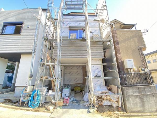横浜市戸塚区名瀬町　新築戸建　全２棟　２号棟