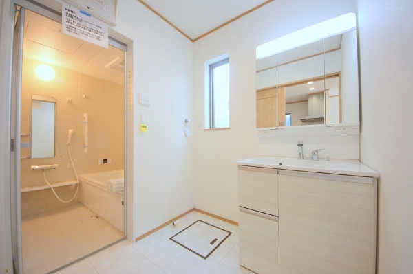 相模原市南区上鶴間本町8丁目　新築分譲住宅　2号棟