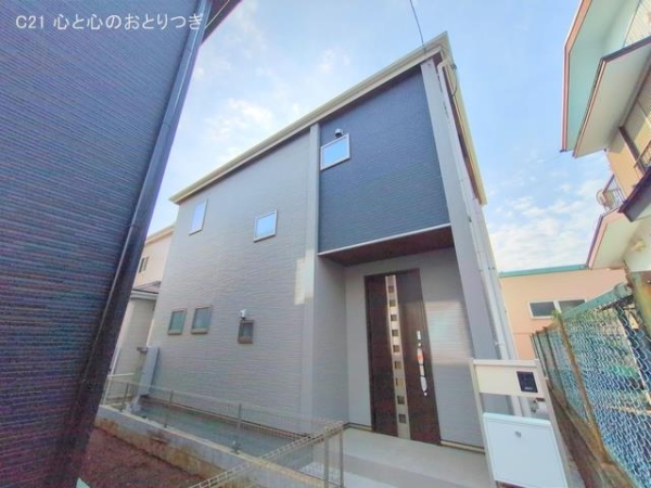 藤沢市石川６丁目の新築一戸建