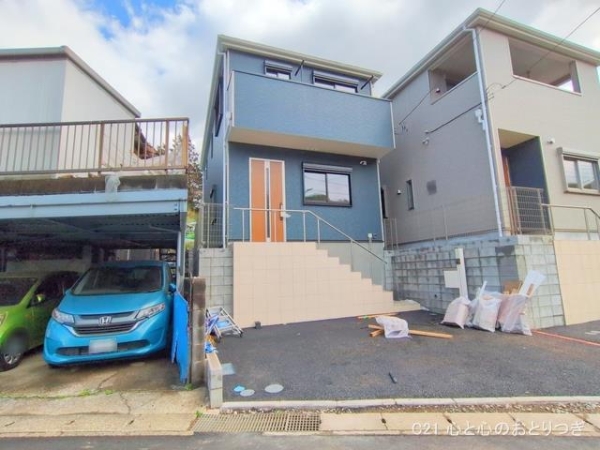 横浜市旭区上白根町の新築一戸建