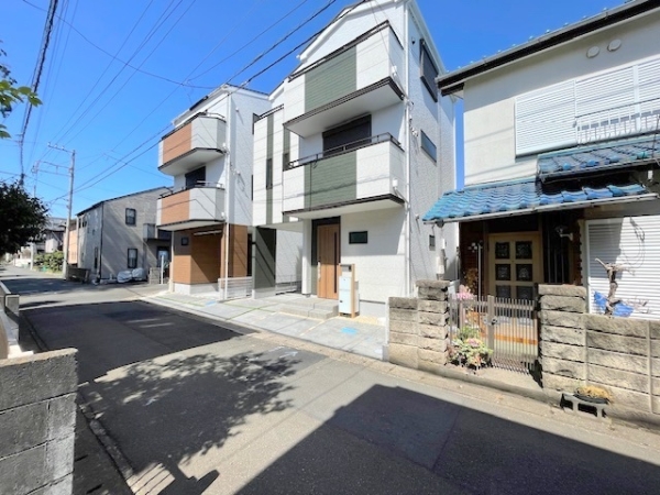 相模原市南区東林間4丁目4期　新築分譲住宅　2号棟