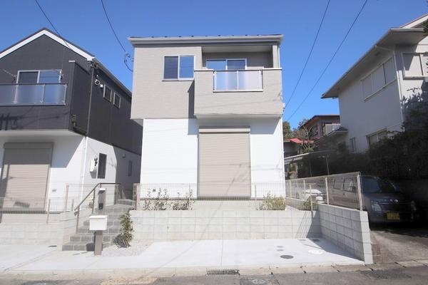 町田市成瀬台1丁目2期　新築分譲住宅　2号棟
