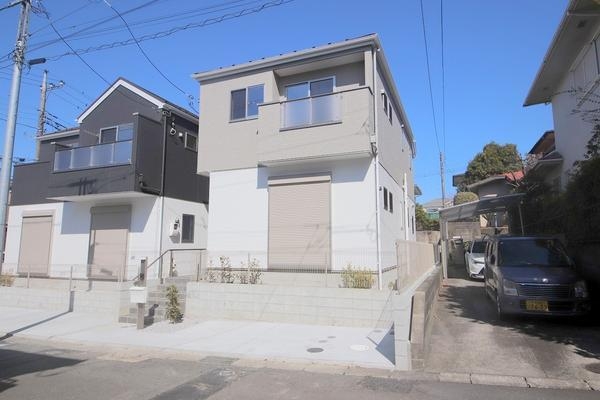 町田市成瀬台1丁目2期　新築分譲住宅　2号棟