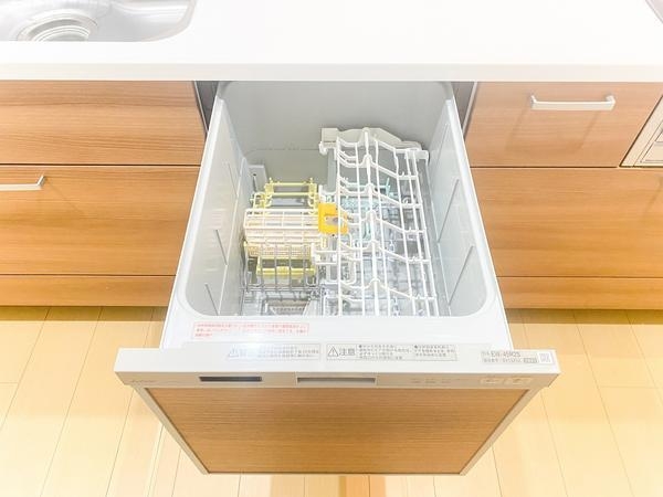 厚木市岡田4丁目　新築戸建　全3棟　2号棟