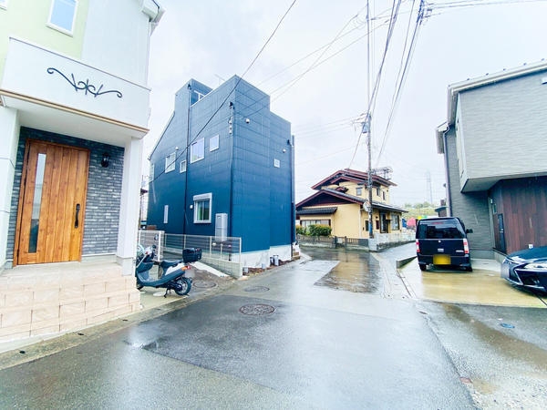 綾瀬市上土棚北3丁目　新築戸建