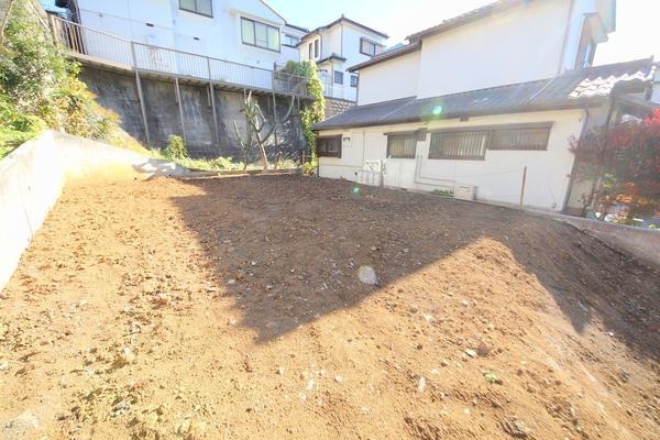 綾瀬市小園の土地