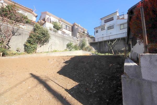 綾瀬市小園　建築条件なし売地