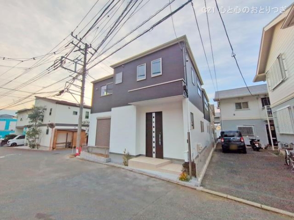 藤沢市城南２丁目の新築一戸建