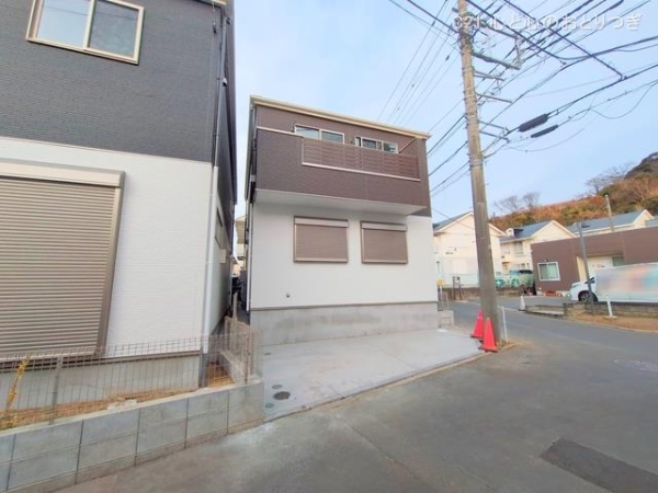 藤沢市城南２丁目の新築一戸建
