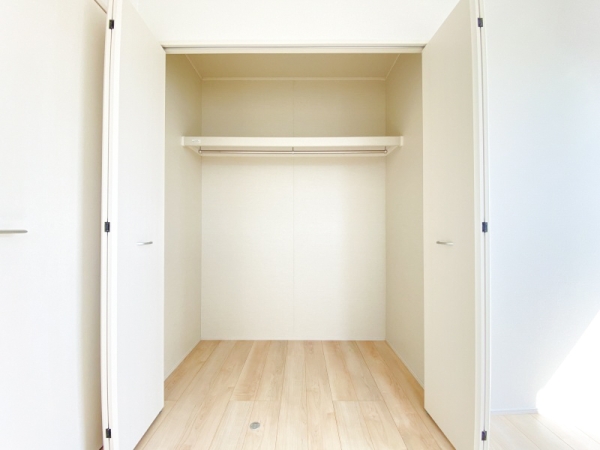 綾瀬市上土棚南５丁目　新築戸建　全2棟　1号棟