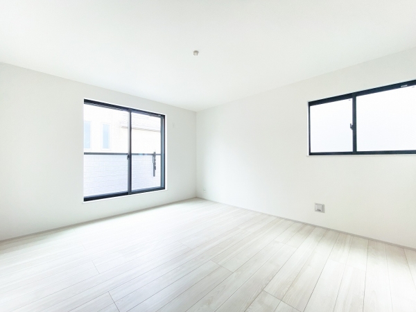 綾瀬市上土棚南５丁目　新築戸建　全2棟　2号棟