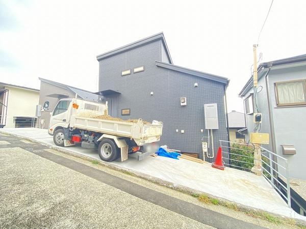 横浜市泉区白百合１丁目　新築戸建　全２棟　B棟