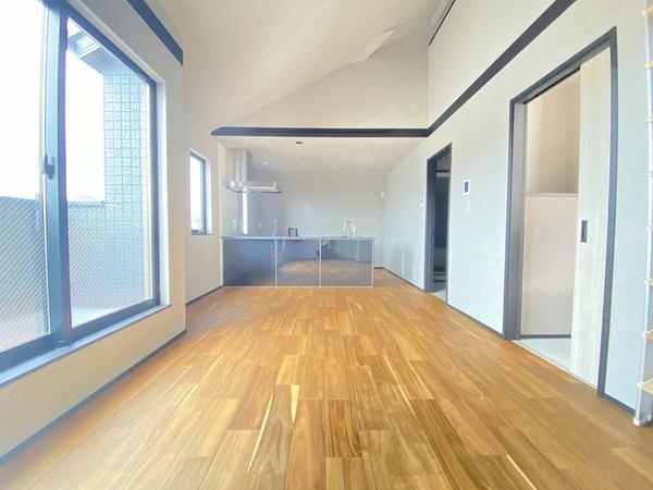 横浜市泉区白百合１丁目　新築戸建　全２棟　B棟