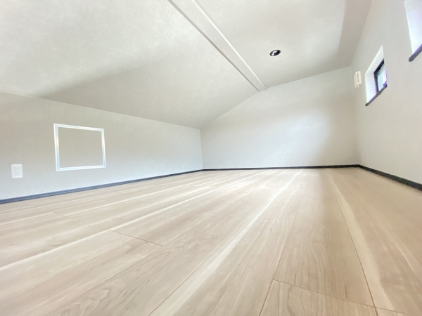 横浜市泉区白百合１丁目　新築戸建　全２棟　A棟