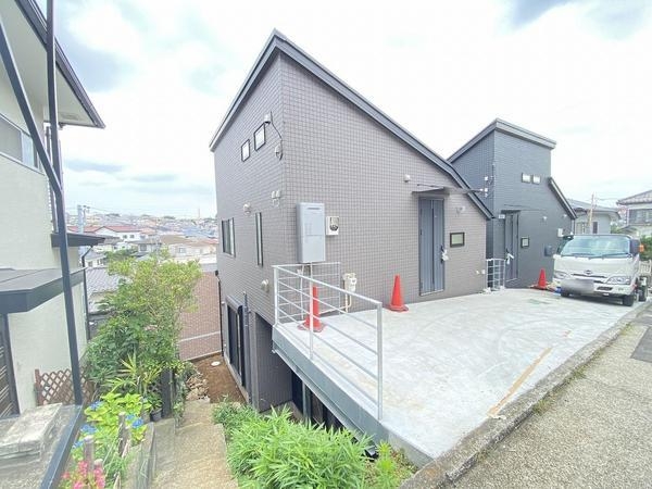 横浜市泉区白百合１丁目　新築戸建　全２棟　A棟