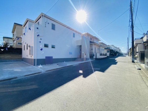 綾瀬市綾西１丁目　新築戸建